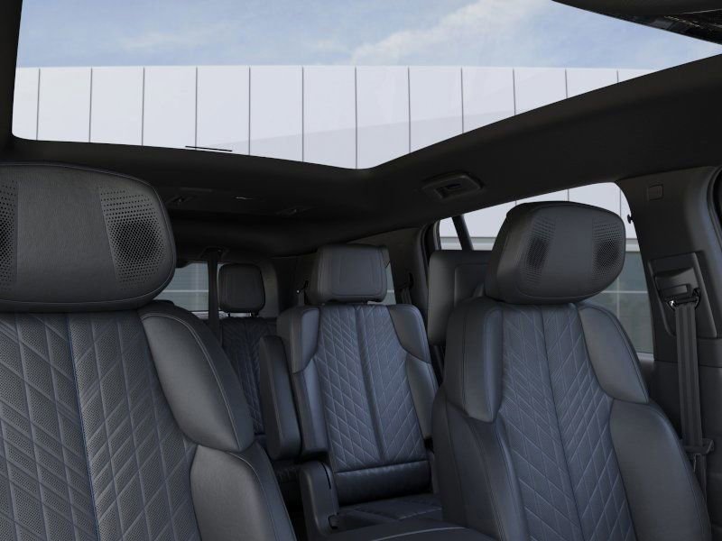 2025 Cadillac Escalade IQ Luxury 1 - Photo 24