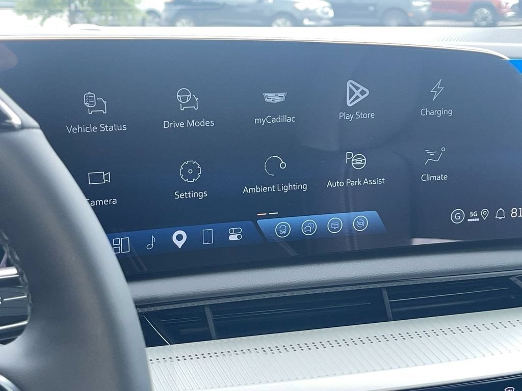 2027 Cadillac OPTIQ Luxury - Photo 22