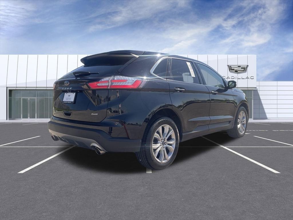 2024 Ford Edge Titanium - Photo 8