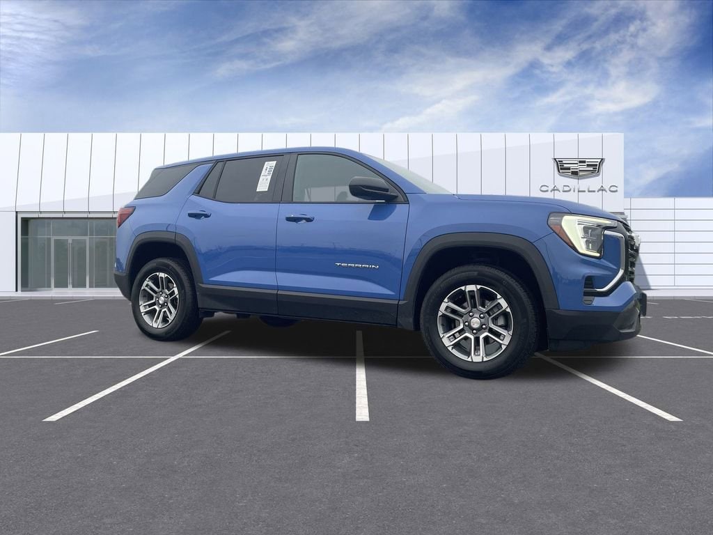 2025 GMC Terrain Elevation's photo