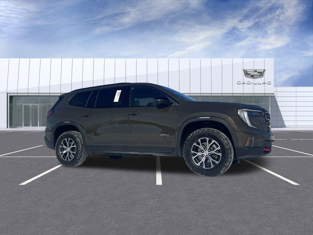2024 GMC Acadia AT4's photo