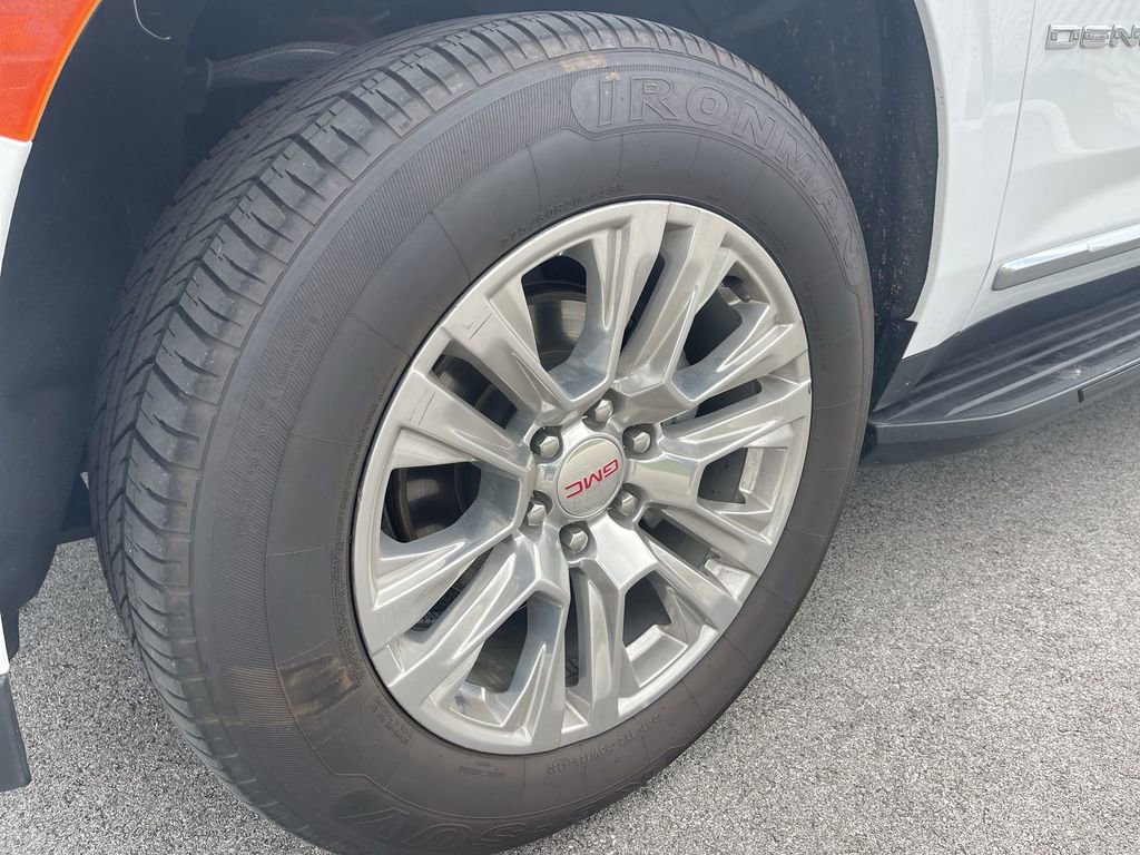 2023 Gmc Yukon XL Denali photo 2