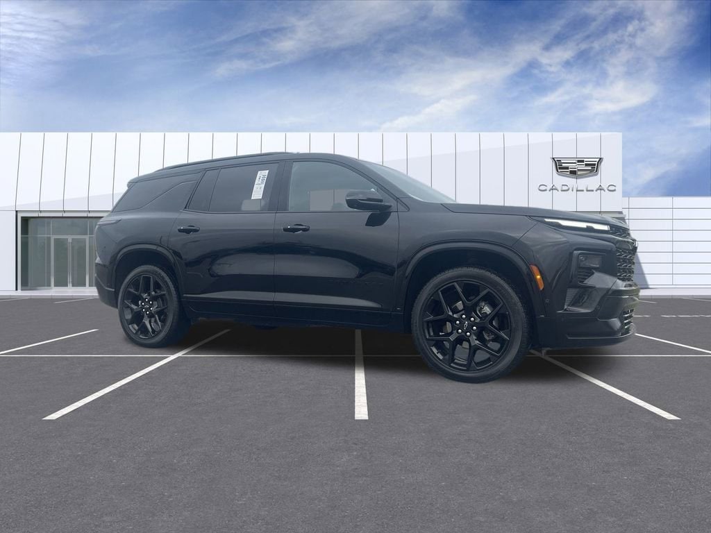 2024 Chevrolet Traverse RS's photo