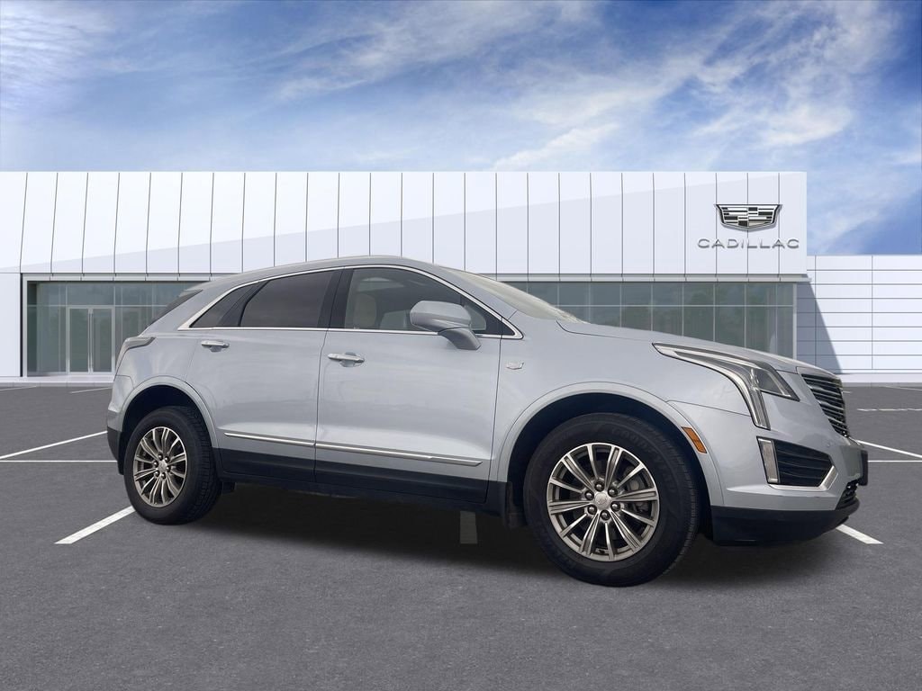 2017 Cadillac XT5 AWD Luxury's photo