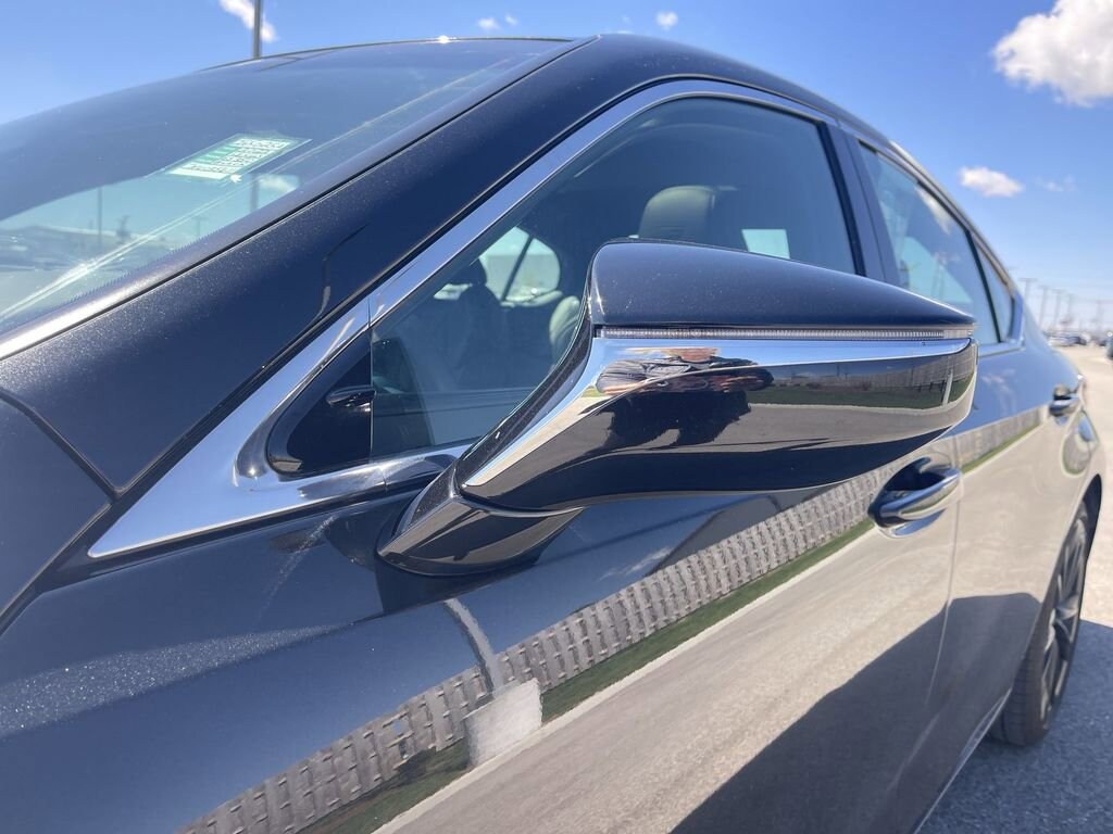 Used 2022 Lexus ES 350 F Sport Sedan