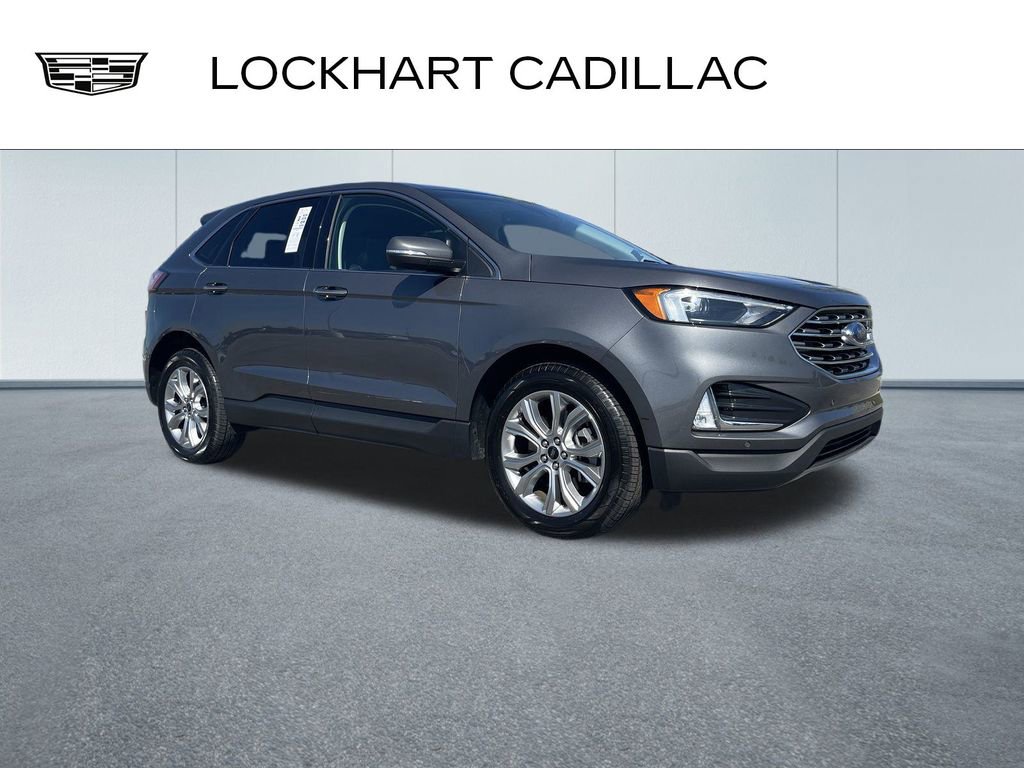 2024 Ford Edge Titanium photo 2