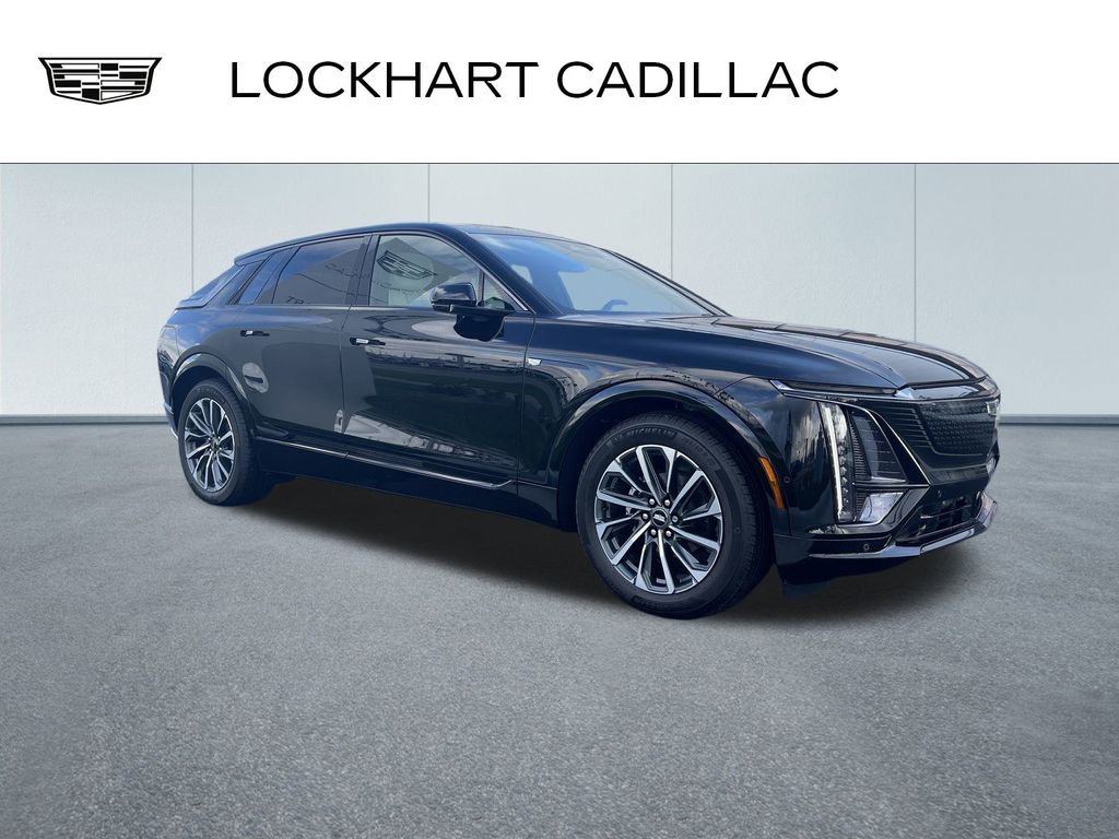2024 Cadillac Lyriq Sport photo 2