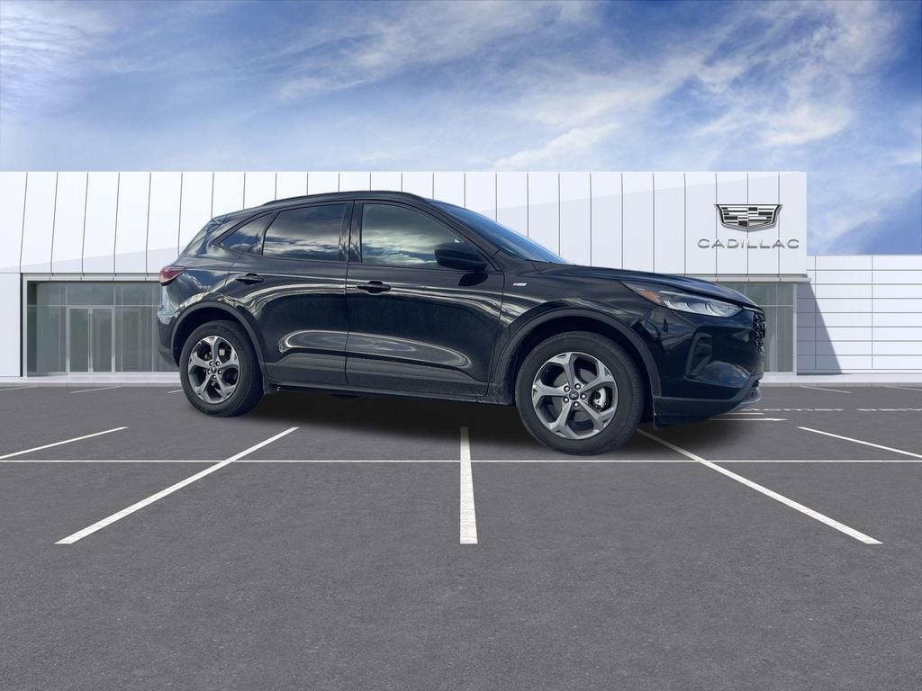 Used 2025 Ford Escape ST-Line