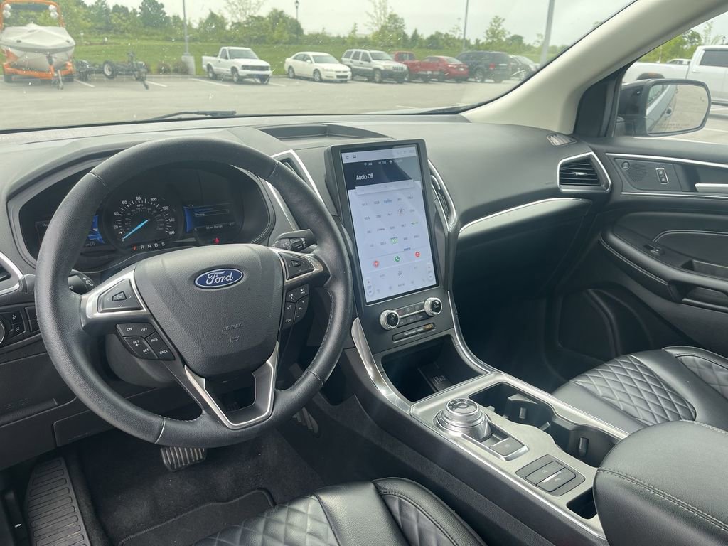 2024 Ford Edge Titanium - Photo 18