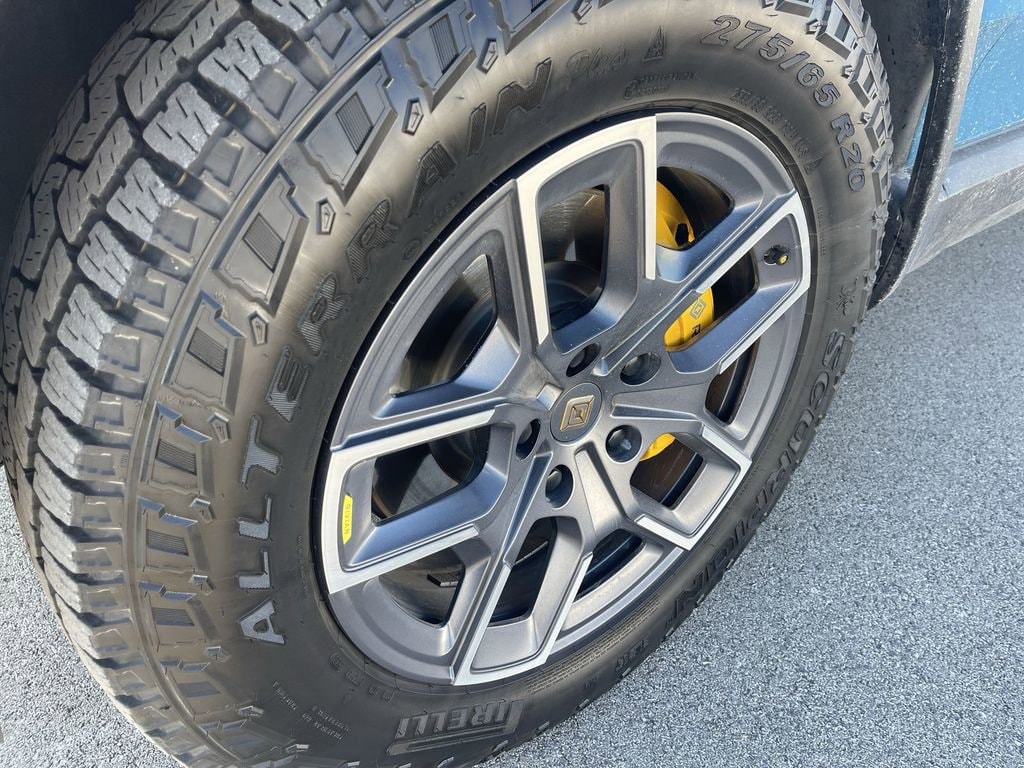 Used 2022 Rivian R1T Launch Edition with VIN 7FCTGAAL1NN002691 for sale in Greenwood, IN