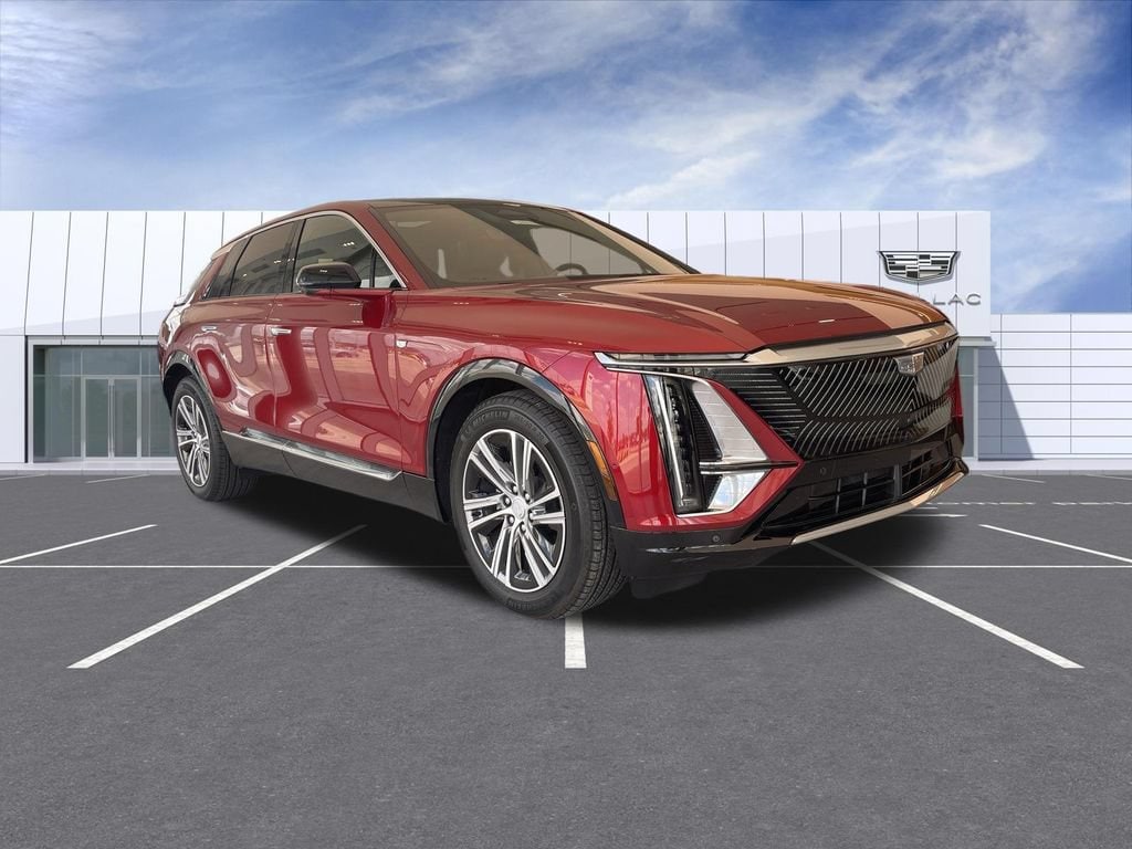 New 2025 CADILLAC LYRIQ Luxury 2 SUV