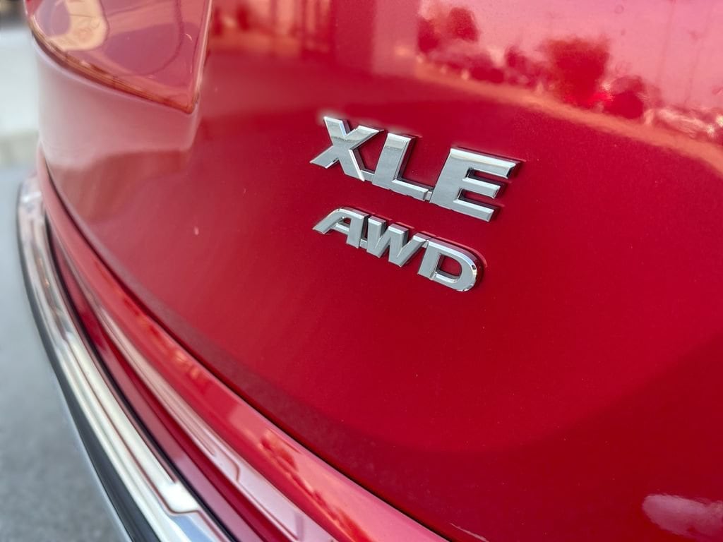 Used 2017 Toyota RAV4 XLE SUV
