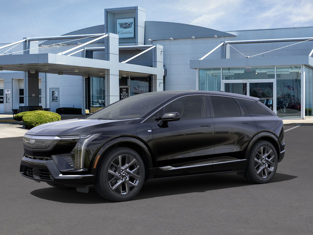 2025 Cadillac Optiq Luxury photo 2