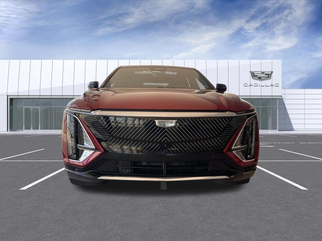 New 2025 CADILLAC LYRIQ Luxury 2 SUV