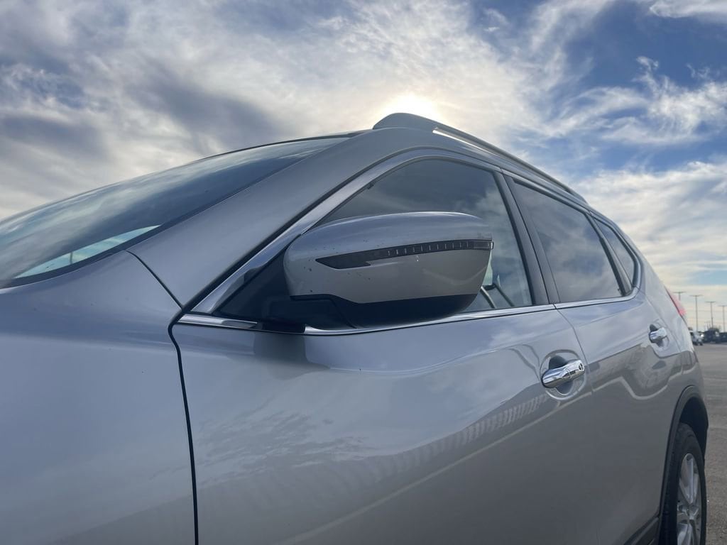 Used 2018 Nissan Rogue SV SUV