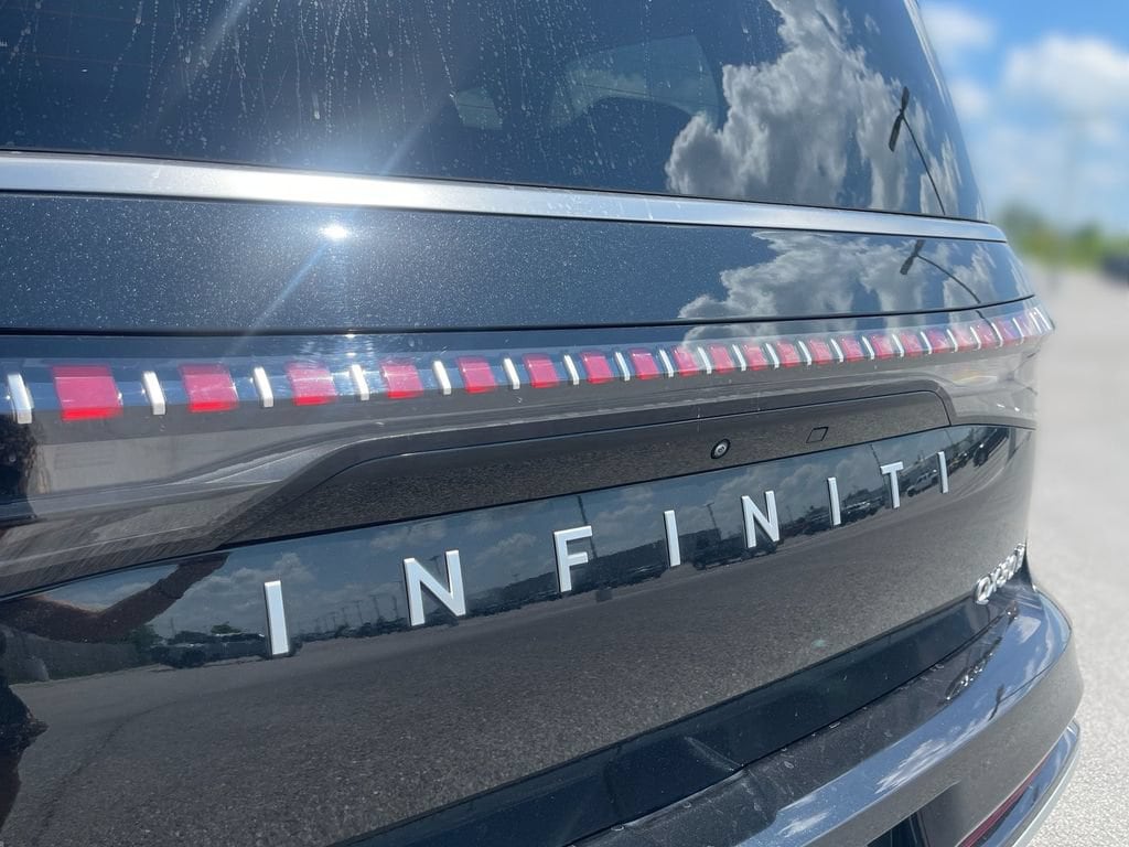 Used 2025 INFINITI QX80 Sensory AWD SUV