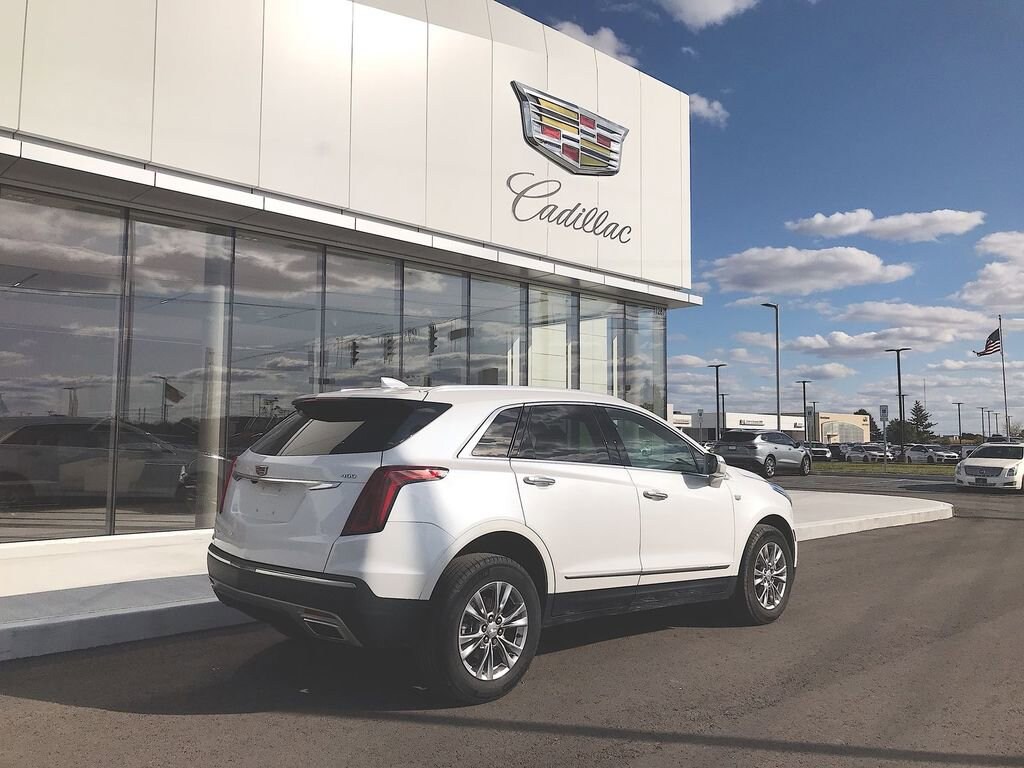 Used 2020 CADILLAC XT5 For Sale at LOCKHART CADILLAC GREENWOOD VIN