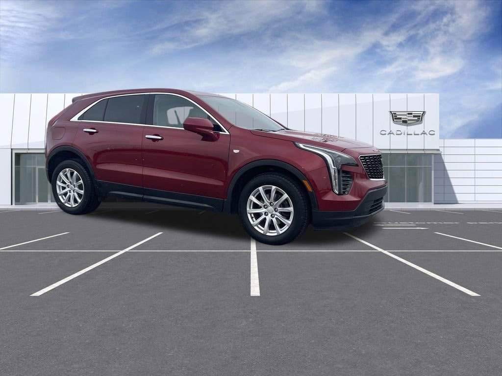 Used 2019 CADILLAC XT4 FWD Luxury SUV