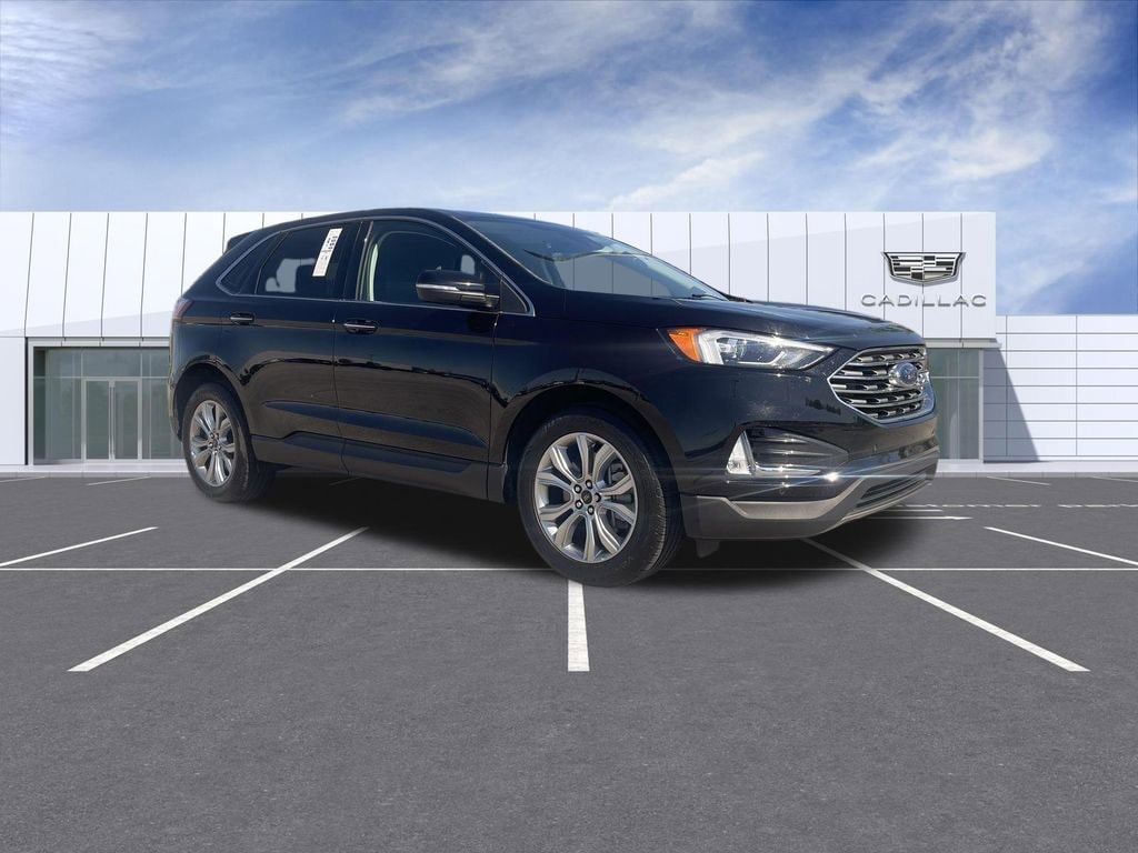 2024 Ford Edge Titanium - Photo 2