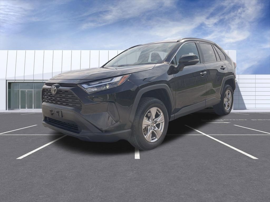 Used 2025 Toyota RAV4 XLE