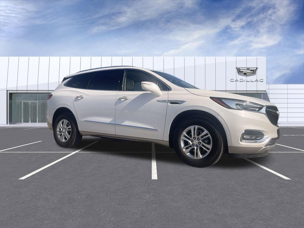 2020 Buick Enclave Essence's photo