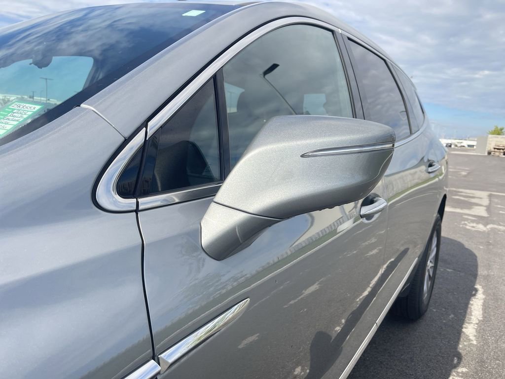 2024 Buick Enclave Premium photo 3