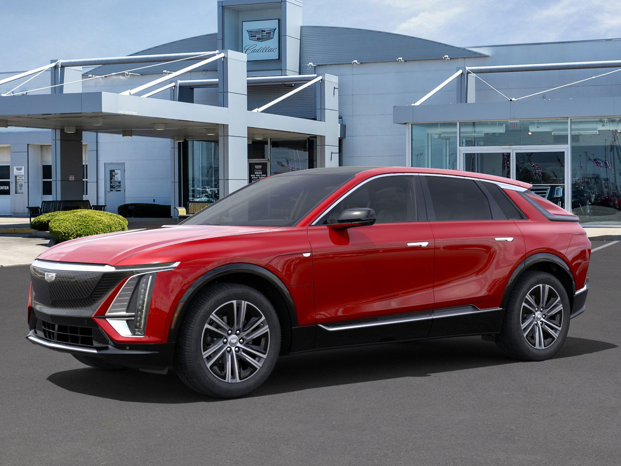 2025 Cadillac Lyriq Luxury photo 2