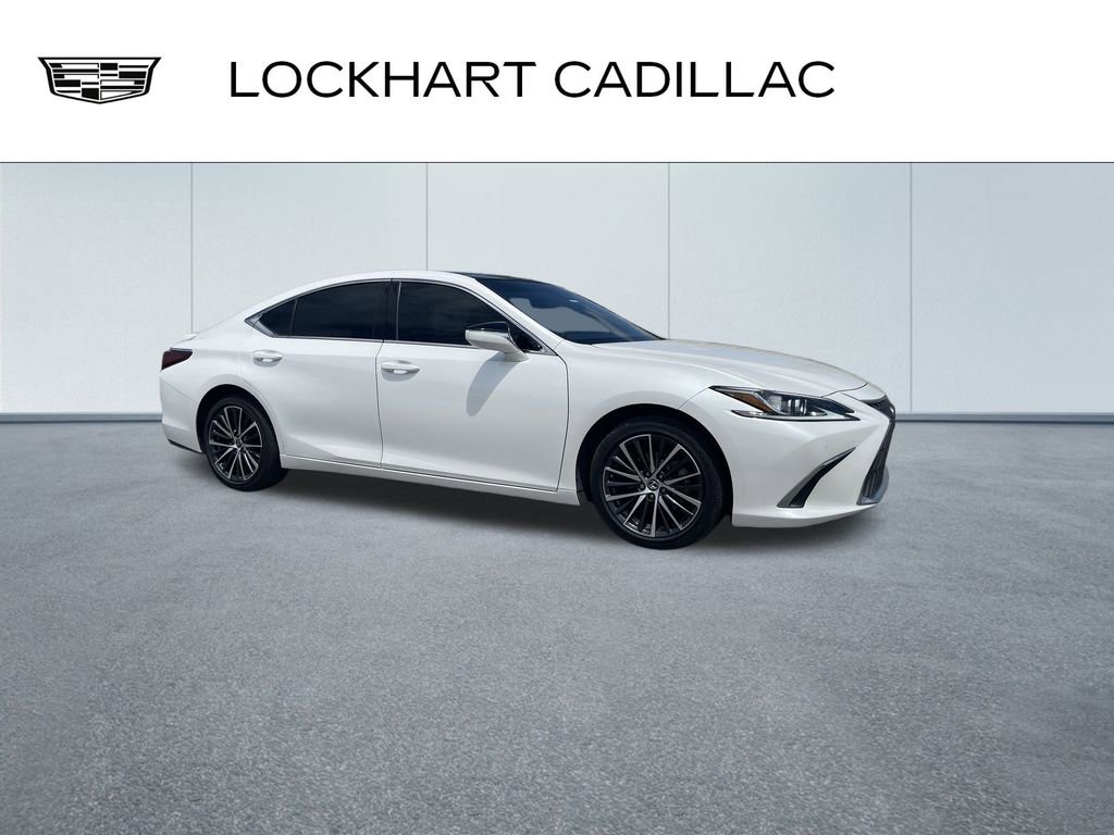 2022 Lexus ES