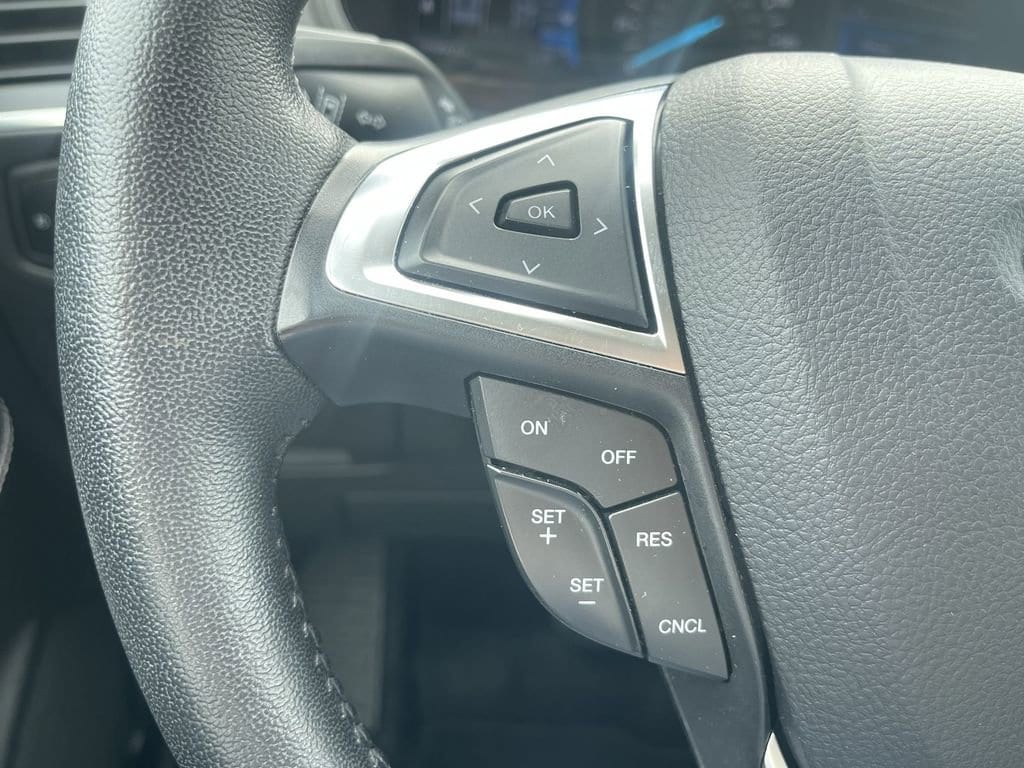 2024 Ford Edge Titanium - Photo 20
