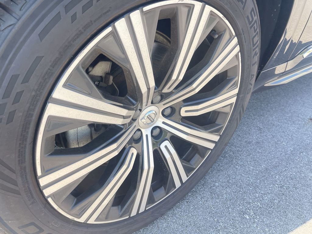 2022 Volvo XC90 T6 AWD Inscription photo 2