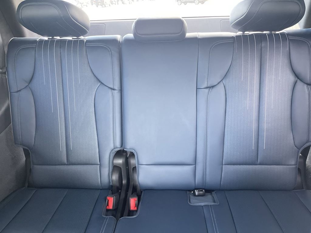 2025 Cadillac Escalade IQ Luxury 2 - Photo 38