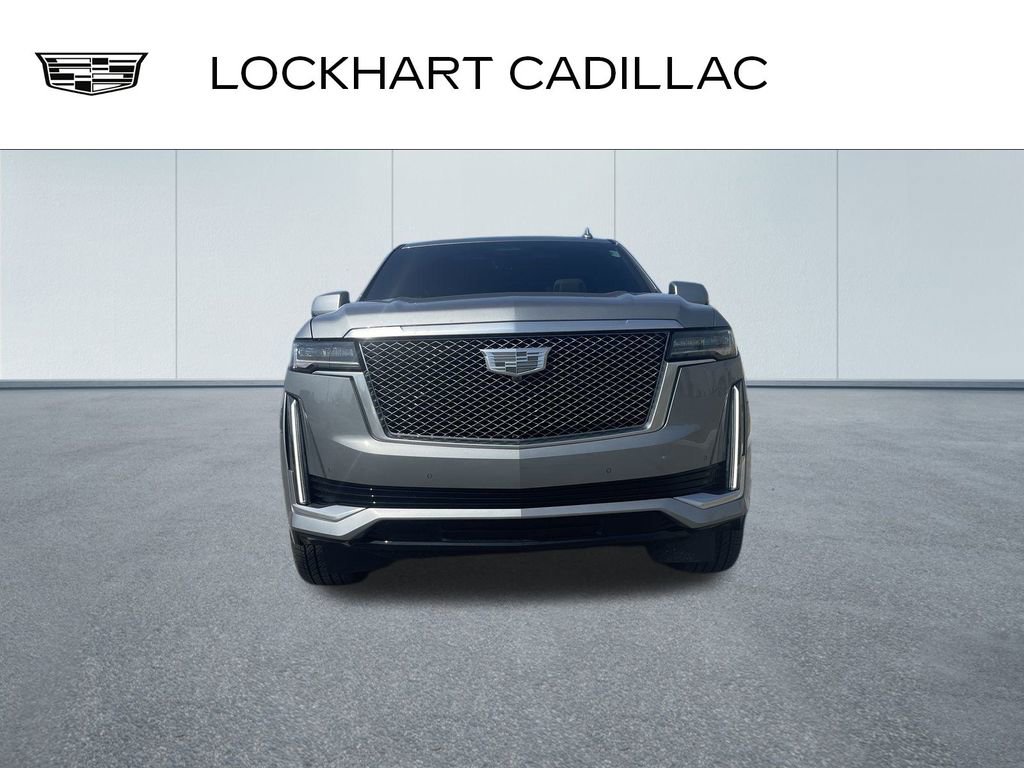 2023 Cadillac Escalade Premium Luxury photo 3
