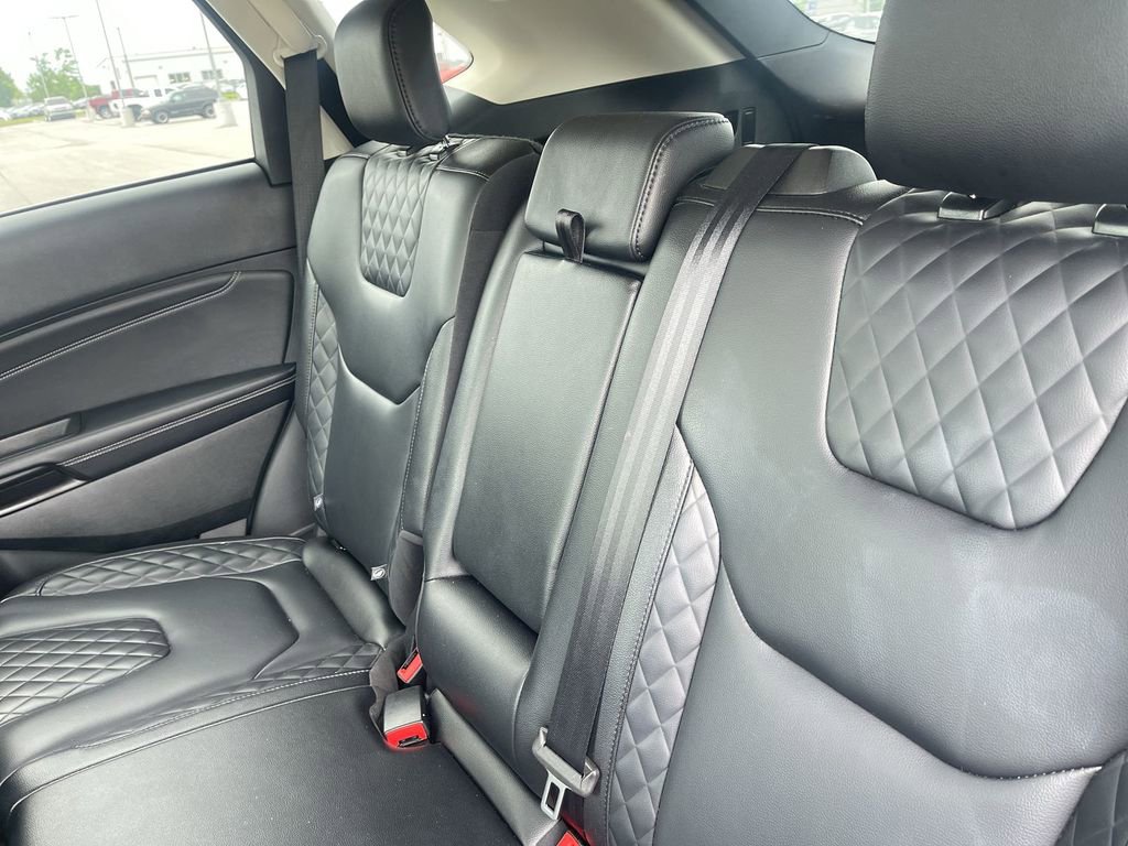 2024 Ford Edge Titanium - Photo 34
