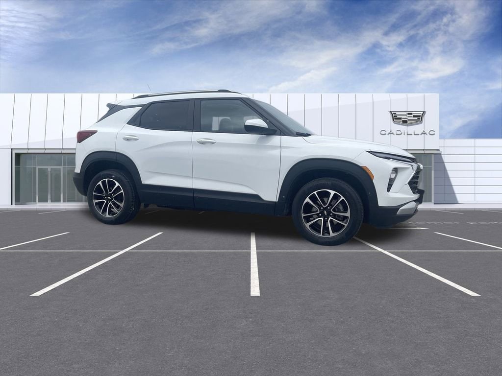 2025 Chevrolet Trailblazer LT's photo