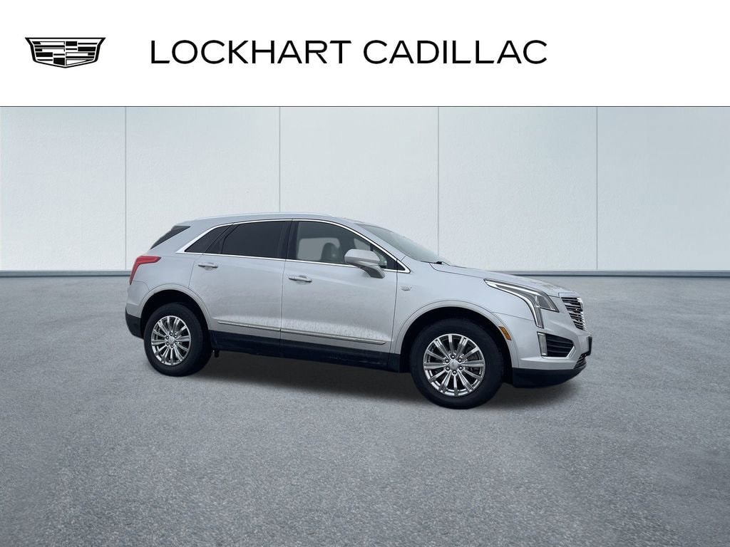 Used 2017 CADILLAC XT5 FWD SUV