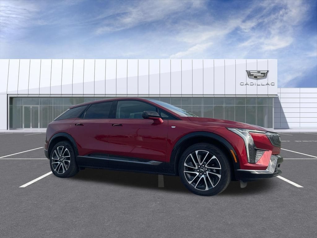 Certified 2025 CADILLAC OPTIQ Sport 2 SUV
