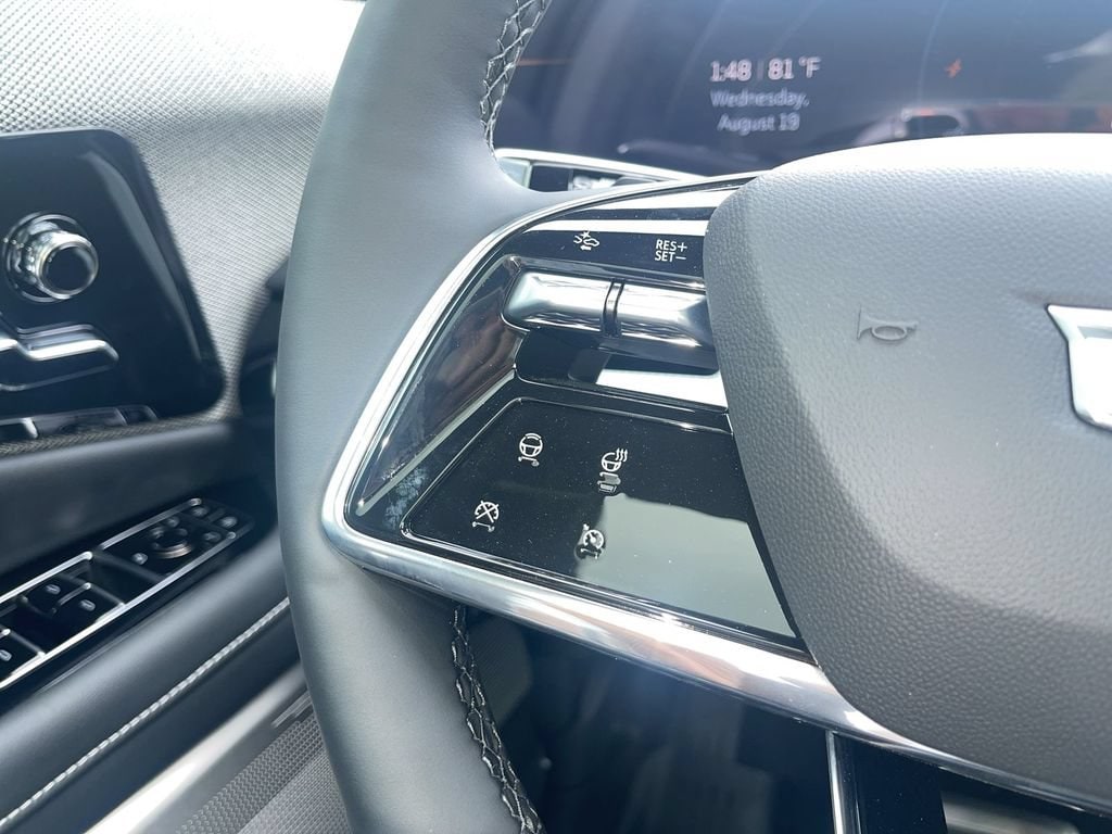 2027 Cadillac OPTIQ Luxury - Photo 20