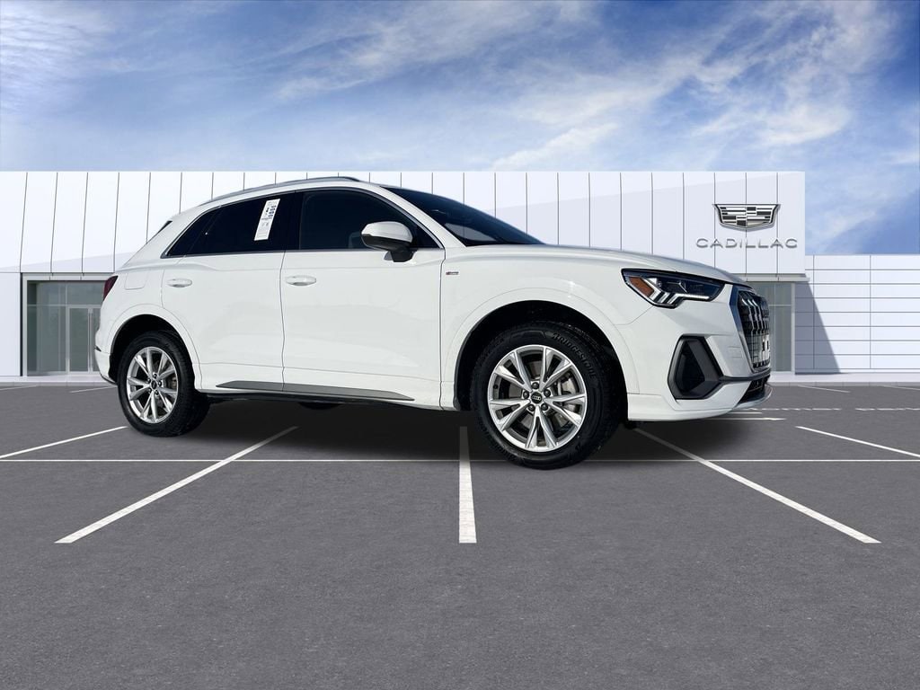 2025 Audi Q3 S Line Premium's photo