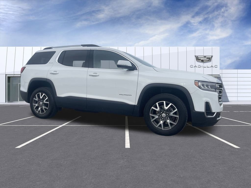 2023 GMC Acadia SLE's photo