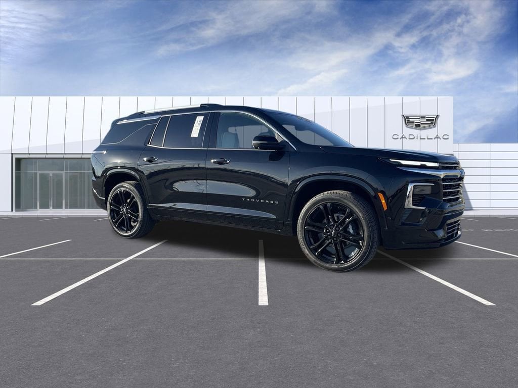 Used 2025 Chevrolet Traverse High Country SUV