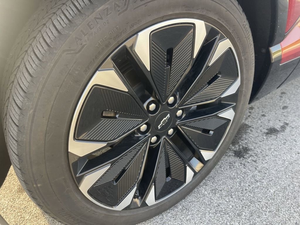 Used 2025 Chevrolet Blazer EV RS with VIN 3GNKDJRJ6SS170025 for sale in Greenwood, IN