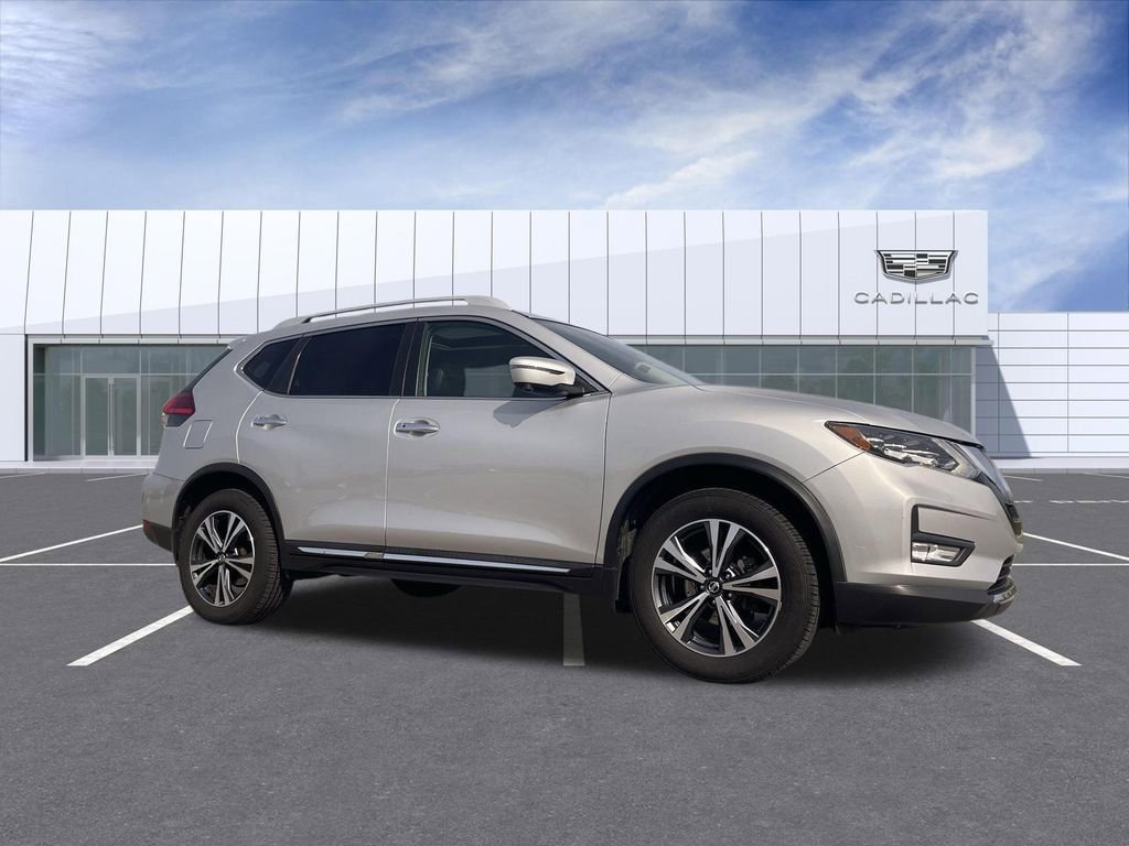 Used 2017 Nissan Rogue SL SUV