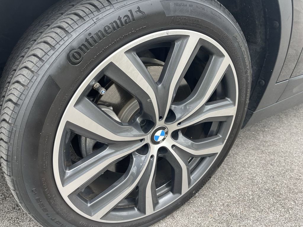 2022 Bmw X2 xDrive28i photo 2