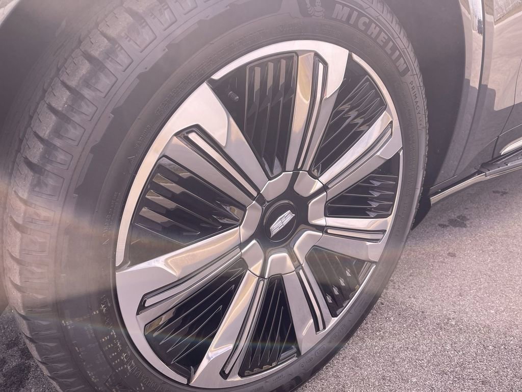2025 Cadillac Escalade IQ Luxury 2 - Photo 10