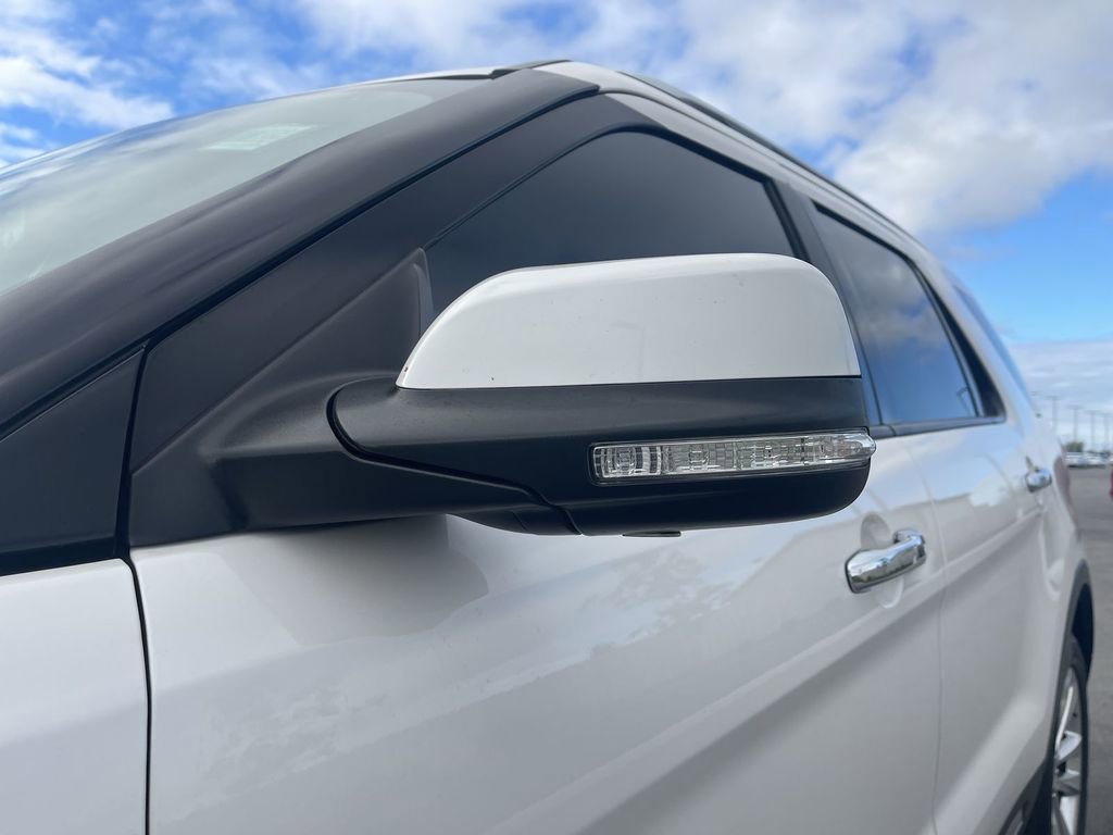 2018 Ford Explorer Limited photo 3