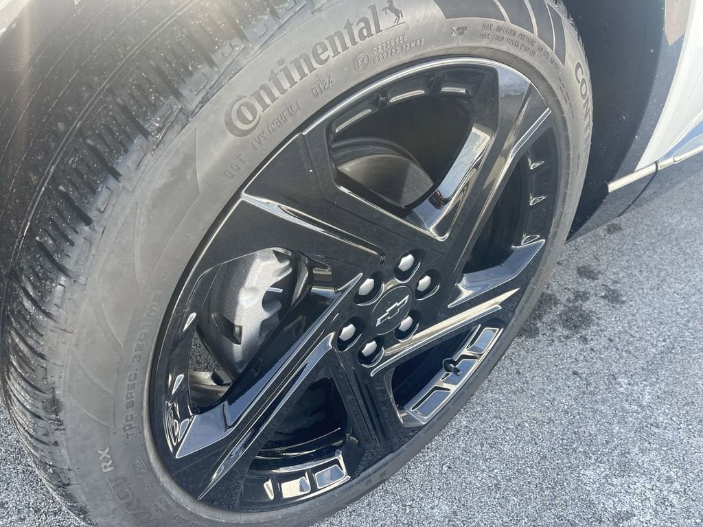 Used 2024 Chevrolet Equinox EV RS with VIN 3GN7DRRR3RS249981 for sale in Greenwood, IN