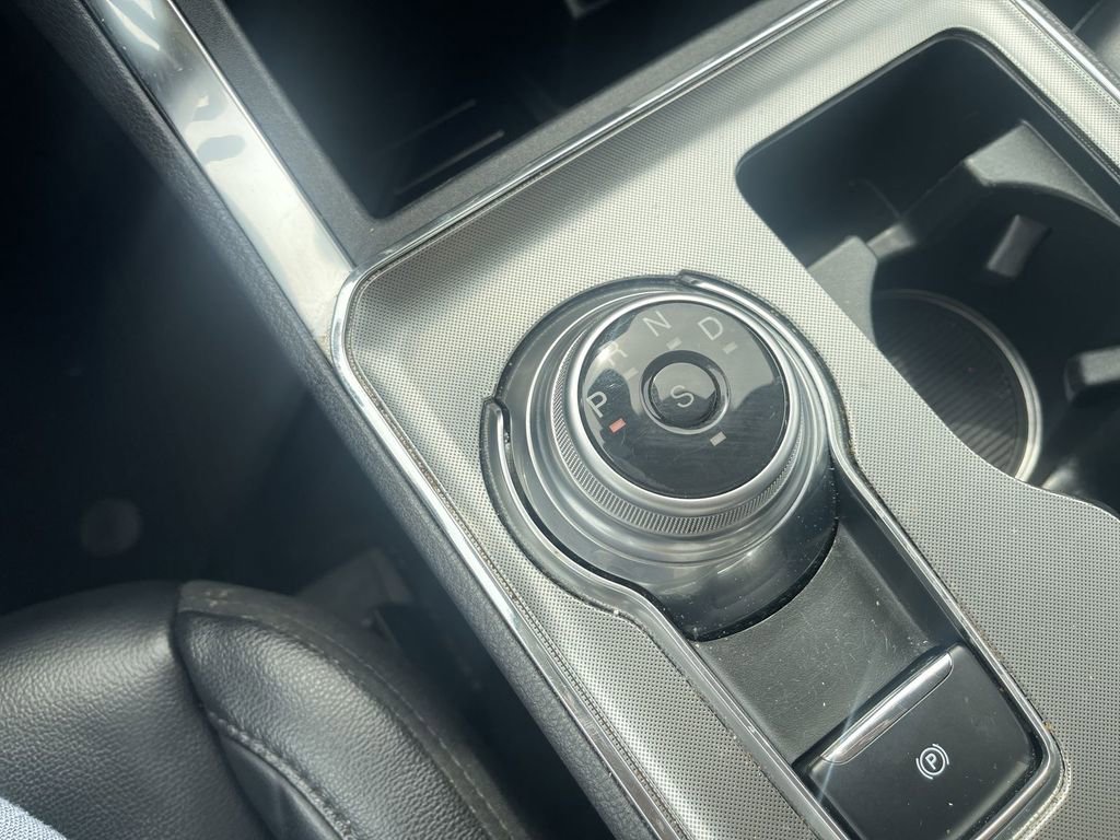 2024 Ford Edge Titanium - Photo 31