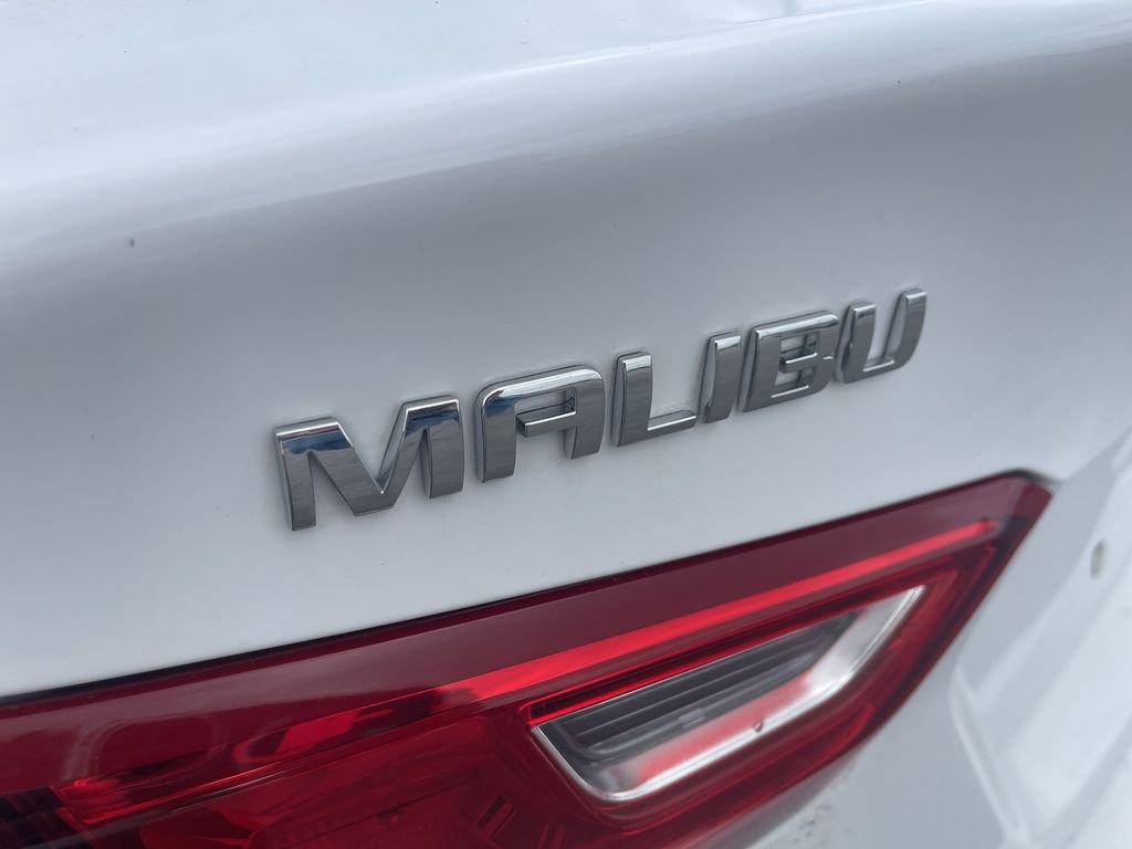 2024 Chevrolet Malibu LS photo 2
