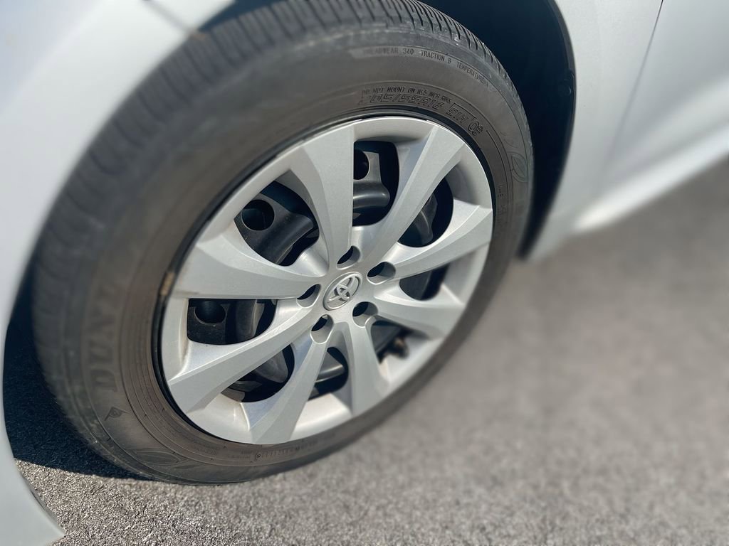 Used 2023 Toyota Corolla LE with VIN 5YFB4MDE9PP023304 for sale in Northfield, Minnesota