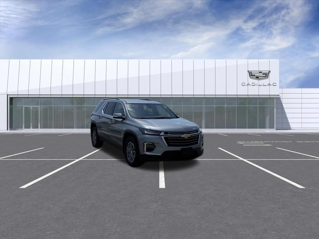Used 2023 Chevrolet Traverse LT Cloth SUV